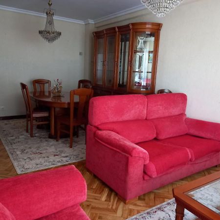 La Guardia Apartment A Guarda Bagian luar foto