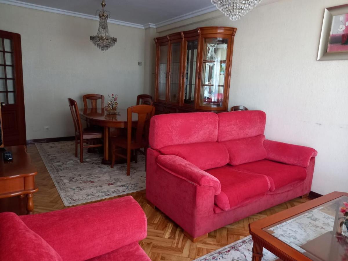 La Guardia Apartment A Guarda Bagian luar foto